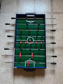 biliardino da tavolo con pallina