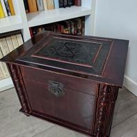 Mobiletto contenitore