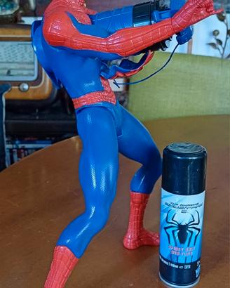 SPIDERMAN Hasbro con bomboletta lanciaragnatele