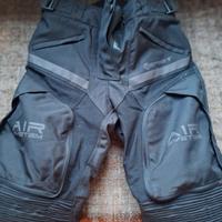 abbigliamento moto da donna 