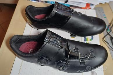 scarpe per bici da strada fizik