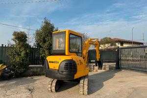E167 Mini escavatore 30 q Komatsu PC 27 R