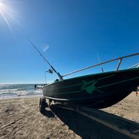 Barca in alluminio Canadian 3,75 m bordo alto mare