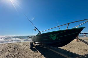 Barca in alluminio Canadian 3,75 m bordo alto mare