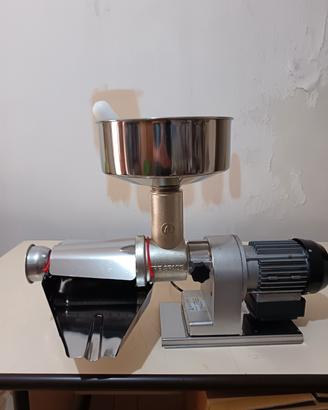 Spremipomodoro Tre Spade