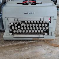 Macchina da scrivere Olivetti