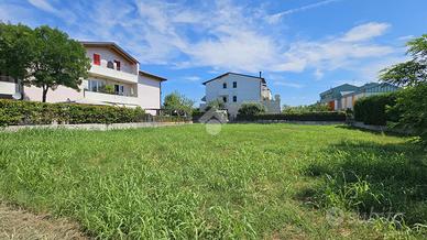 TER. RESIDENZIALE A SPRESIANO