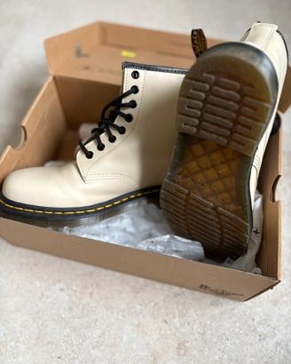 DR. MARTENS NUOVI