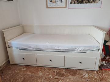 Divano letto Ikea