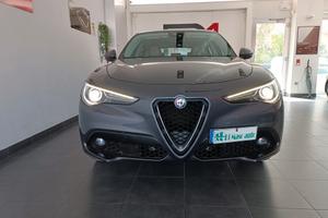 Alfa Romeo Stelvio 2.2 Turbodiesel 160 CV AT8 RWD 