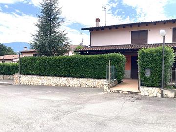 Villetta quadrifamiliare Vinchiaturo