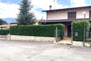 Villetta quadrifamiliare Vinchiaturo