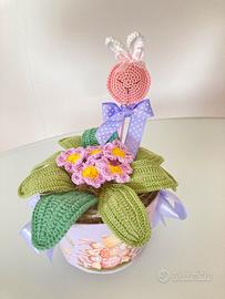 La primula e il coniglietto lavor.uncinetto a mano