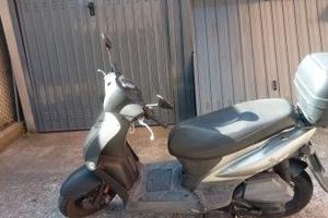 SCOOTER KIMCO  AGYLYTI 125