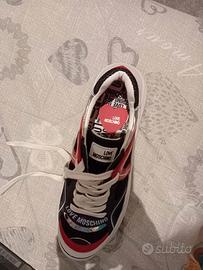 scarpe moschino 