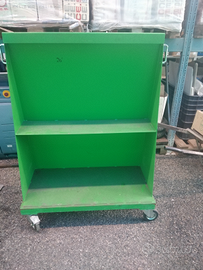 Carrello colore verde con 4 ruote, per officina