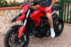 Ducati hyperstrada 821