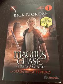 Libro magnus chase e hli dei di Asgard