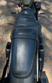 Sella harley davidosn roadster