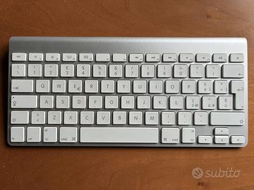 Apple Wireless Keyboard A1255 usata – funzionante