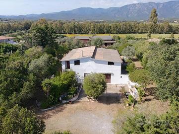 CASA INDIPENDENTE A IGLESIAS
