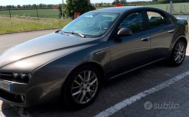 Alfa Romeo 159