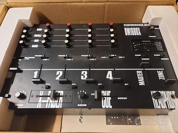Mixer Numark DM1600X