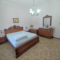 Camera letto e soggiorno 