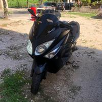 Yamaha T Max - 2009