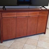 Credenza in ciliegio scuro