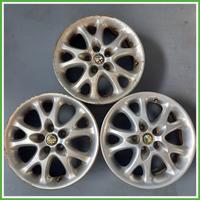 Cerchio Singolo in Lega ALFA ROMEO 147 (W8) (dal 1