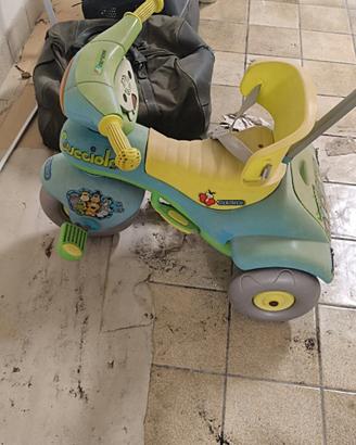 Triciclo Peg Perego "Cucciolo" 