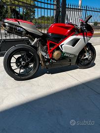 Ducati 848