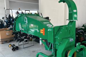 Cippatrice con rullo a trasmissione meccanica GEO