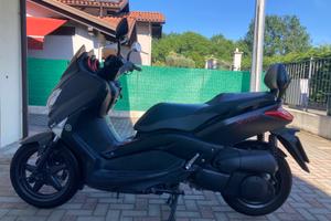 Yamaha X MAX 250 sport