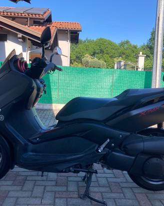 Yamaha X MAX 250 sport