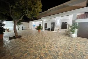 Intera villa da Settembre a Giugno zona San Vito