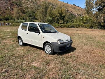 Fiat 600 Van 4 posti
