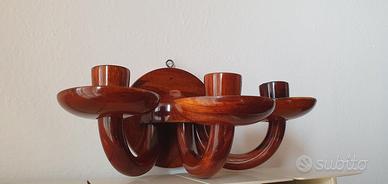 candelabro in legno da parete