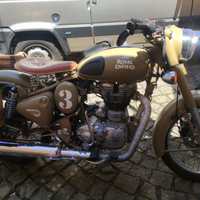 Royal enfield,moto iconica e divertente