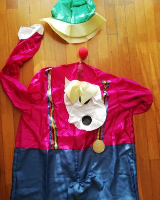 Vestito in maschera