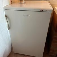 Congelatore con cassetti Smeg