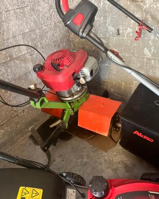 Fresa da terra a motore