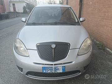 Lancia Ypsilon 1.2 Argento GPL!!!