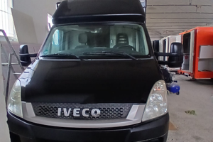 Autonegozio paninoteca ambulante food truck