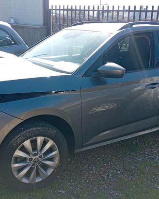 Skoda Kamiq 1.0 TSI Ambition SINISTRATA