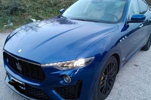 Maserati Levante V6 AWD Gransport