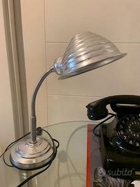 Lampada da scrivania flessibile alluminio anni 80