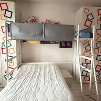 Struttura + letto a soppalco completo di materasso