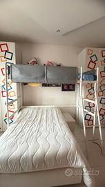 Struttura + letto a soppalco completo di materasso